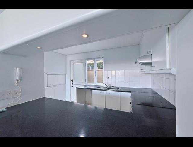 3 BEDROOM PROPERTY TO RENT IN DOLPHIN BEACH